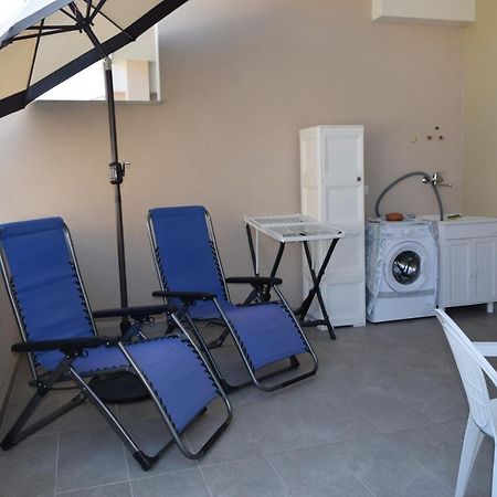 Casa Vacanze Lombardo Santa Teresa Di Riva Ngoại thất bức ảnh