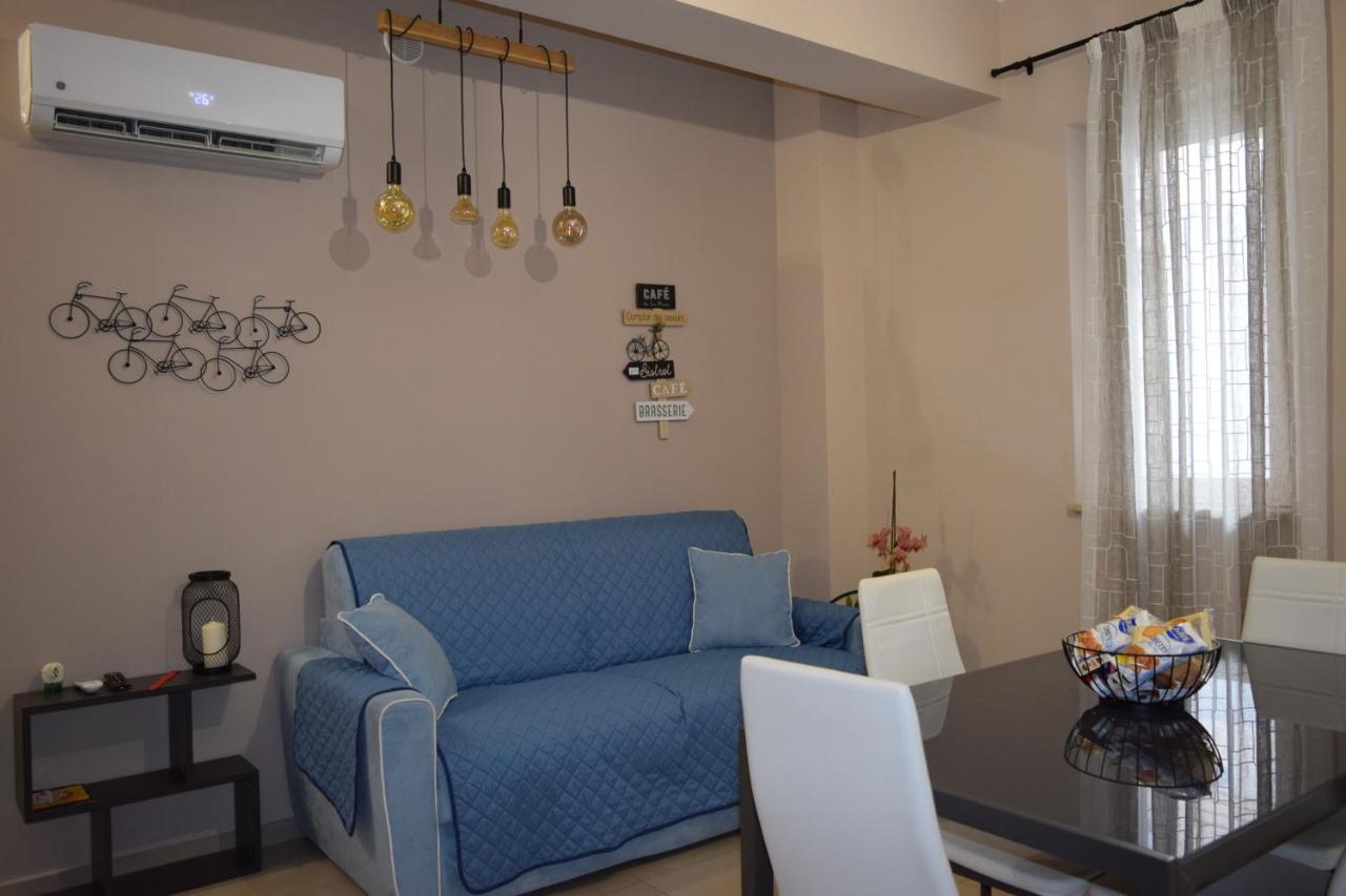 Casa Vacanze Lombardo Santa Teresa Di Riva Ngoại thất bức ảnh