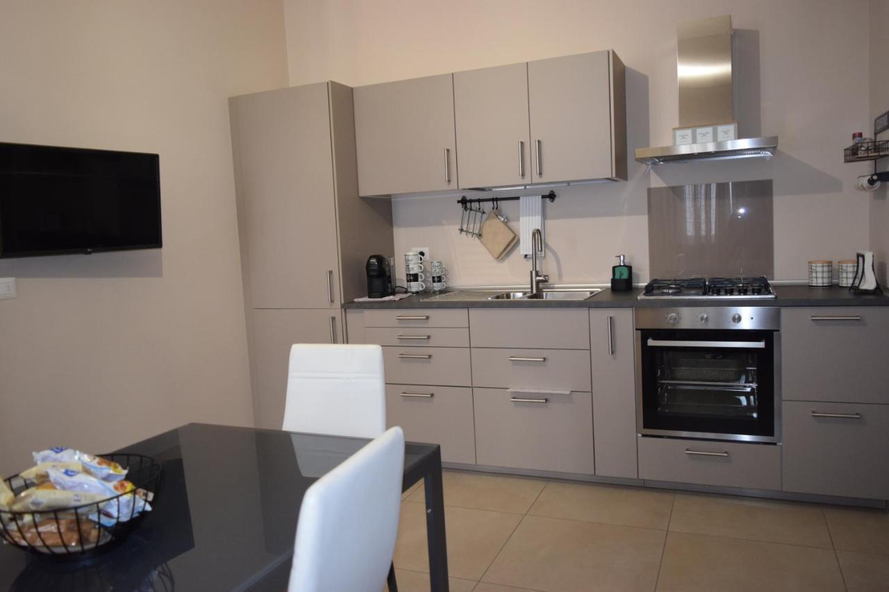 Casa Vacanze Lombardo Santa Teresa Di Riva Ngoại thất bức ảnh
