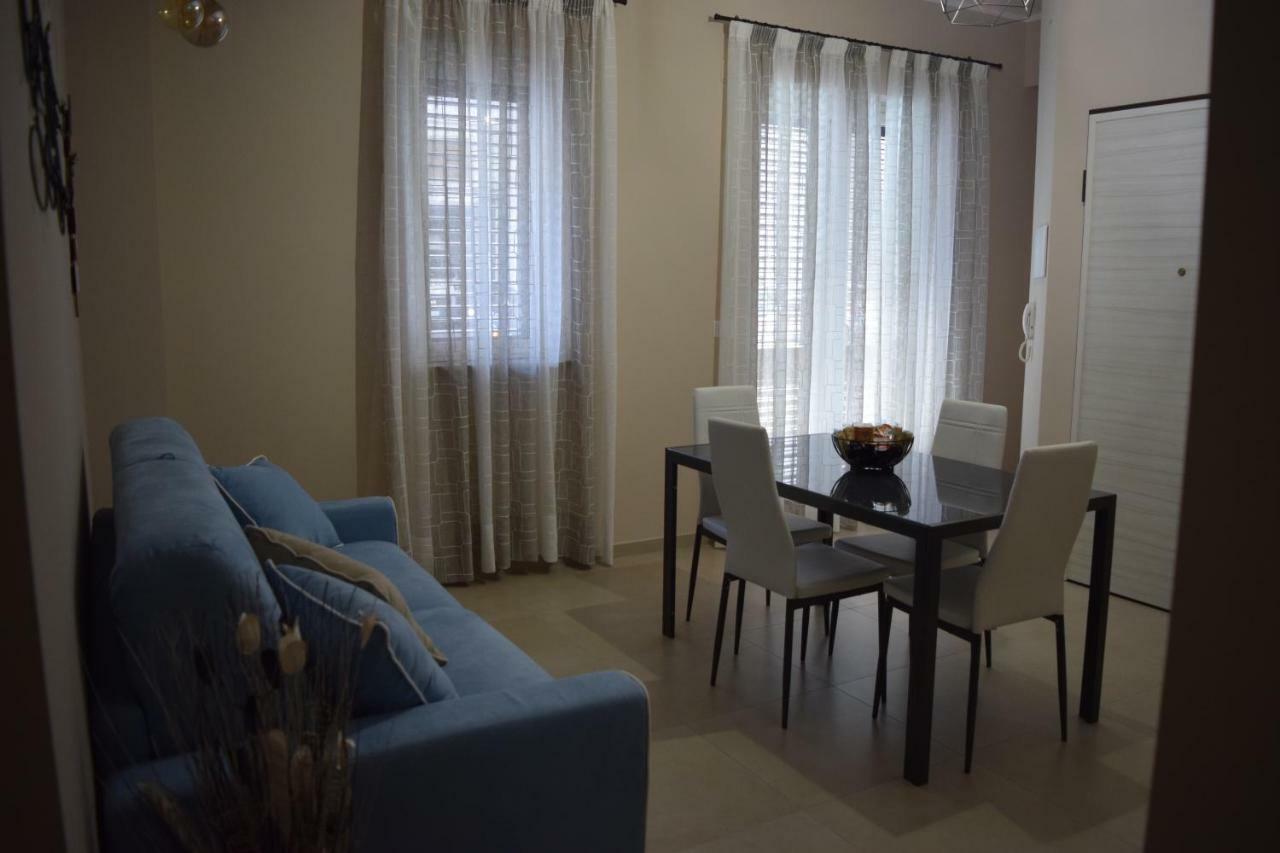 Casa Vacanze Lombardo Santa Teresa Di Riva Ngoại thất bức ảnh