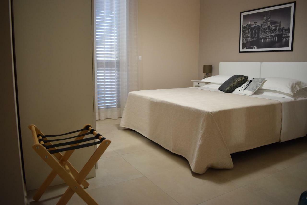Casa Vacanze Lombardo Santa Teresa Di Riva Ngoại thất bức ảnh